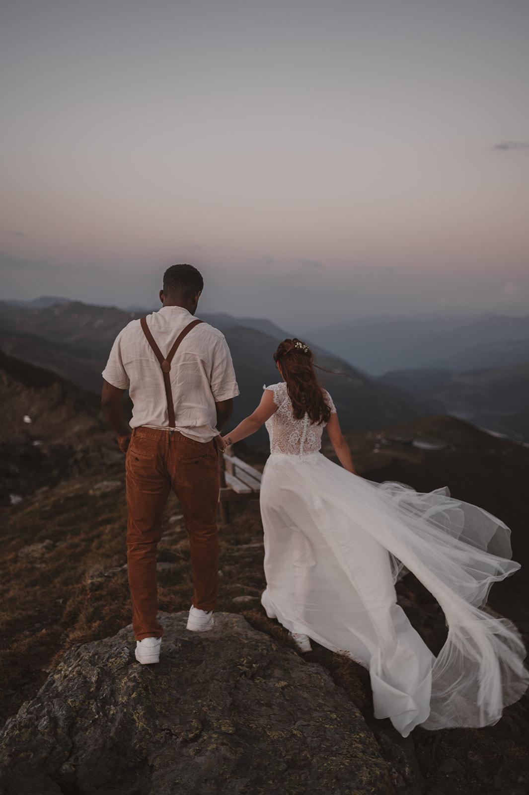 Brautkleid mit Schleppe