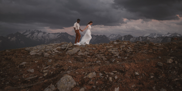 Brautkleid mit Schleppe