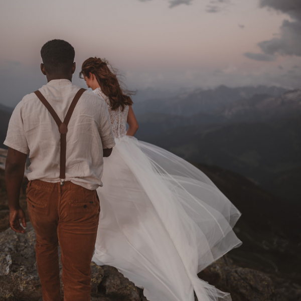 Brautkleid mit Schleppe