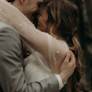 Perlentüll Hochzeitskleid