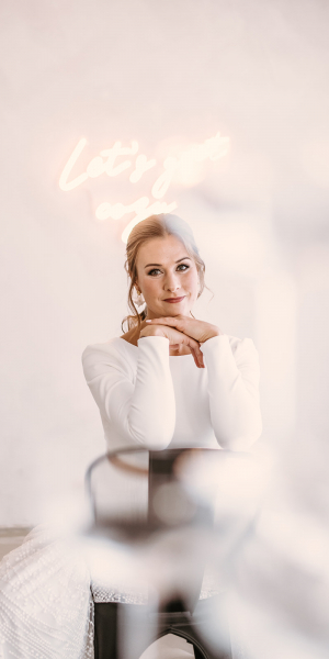 Zweiteiler Brautkleid mit langen Ärmeln