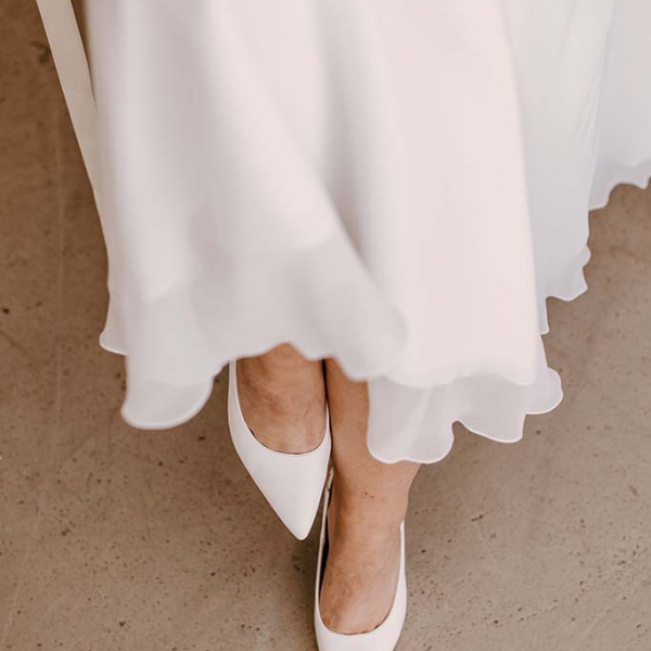 Braut-Rock und -Schuhe